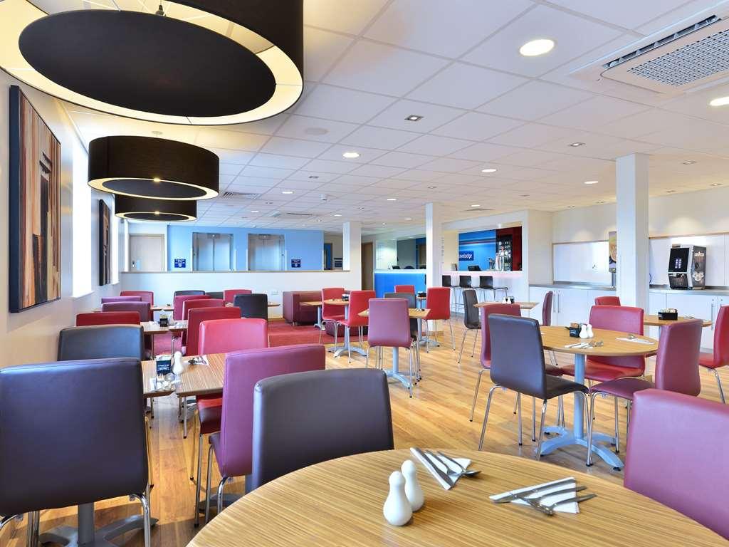 Travelodge London Finchley Restaurante foto
